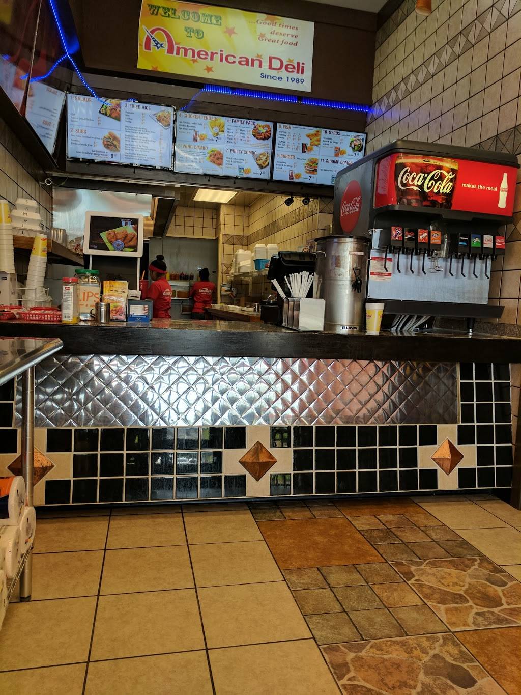 American Deli | restaurant | 494 Booth Rd Ste 400, Warner Robins, GA 31088, USA | 4784498200 OR +1 478-449-8200