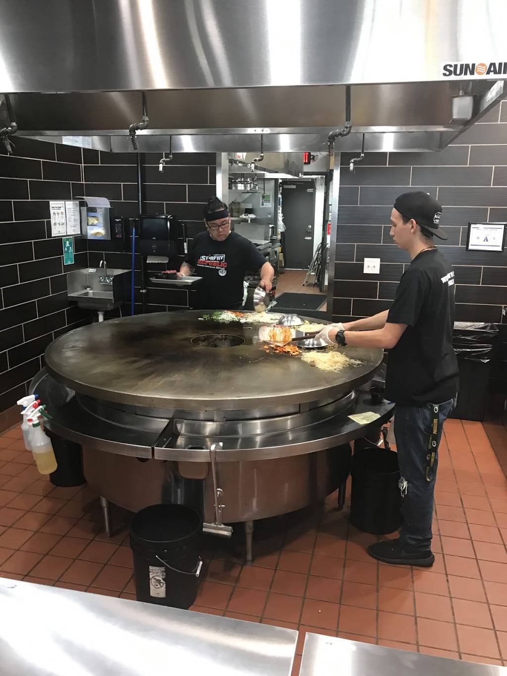 Stirfry Republic | restaurant | 5587 S Rainbow Blvd, Las Vegas, NV 89118, USA | 7028737847 OR +1 702-873-7847