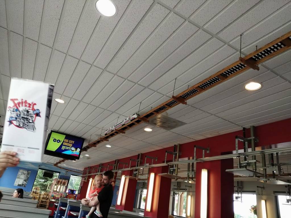 Fritzs | restaurant | 13803 W 63rd St, Shawnee, KS 66216, USA | 9133751000 OR +1 913-375-1000