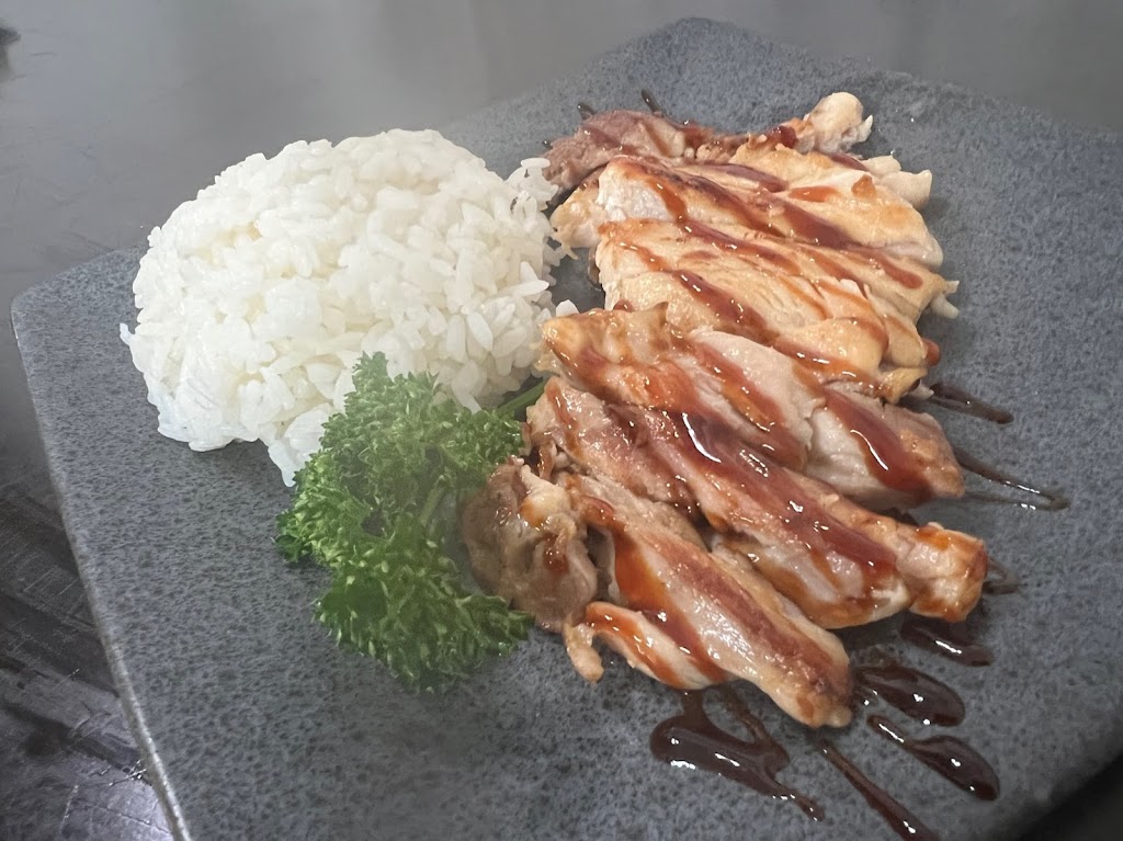 The Sushi Guys LLC | restaurant | 13301 CA-33, Gustine, CA 95322, USA | 2094450126 OR +1 209-445-0126