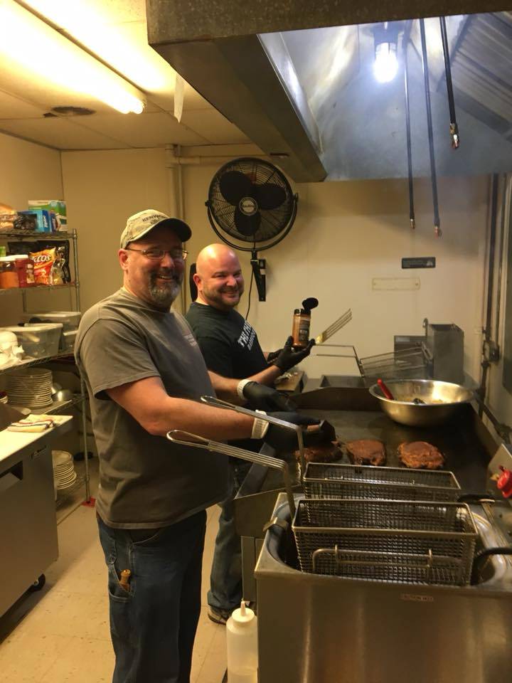 Backdour Club (Frasures) | restaurant | 302 S Avalon St, West Memphis, AR 72301, USA | 8703944267 OR +1 870-394-4267