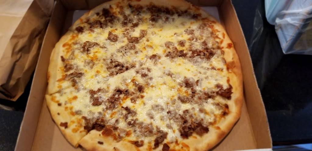 Bella Roma Pizza Kitchen | restaurant | 9 E Woodland Ave, Springfield, PA 19064, USA | 6105410900 OR +1 610-541-0900