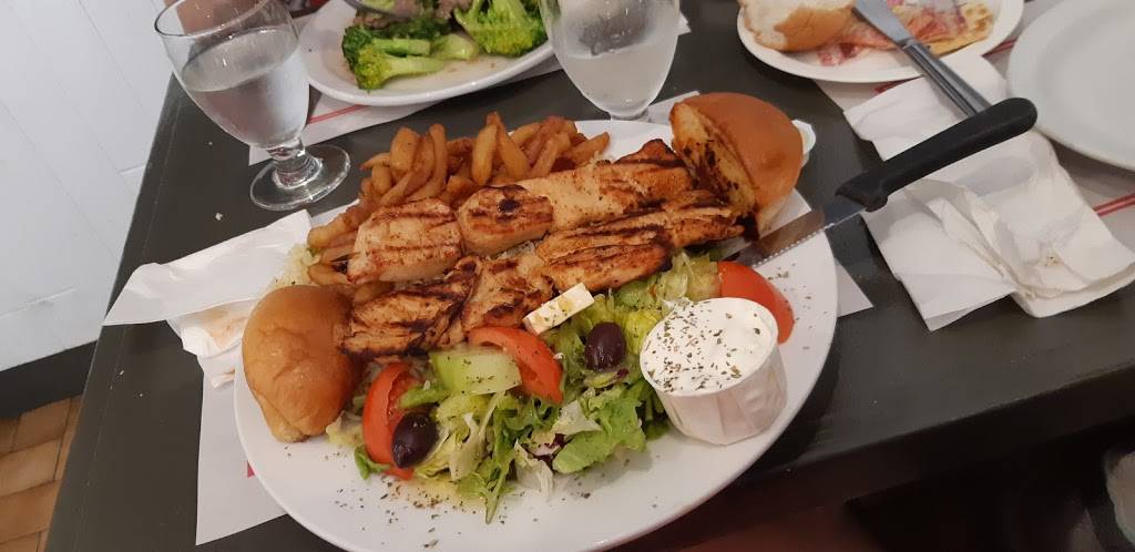 Jimmy Restaurant | restaurant | 3924 Rue Hochelaga, Montréal, QC H1W 1J9, Canada | 5142552462 OR +1 514-255-2462