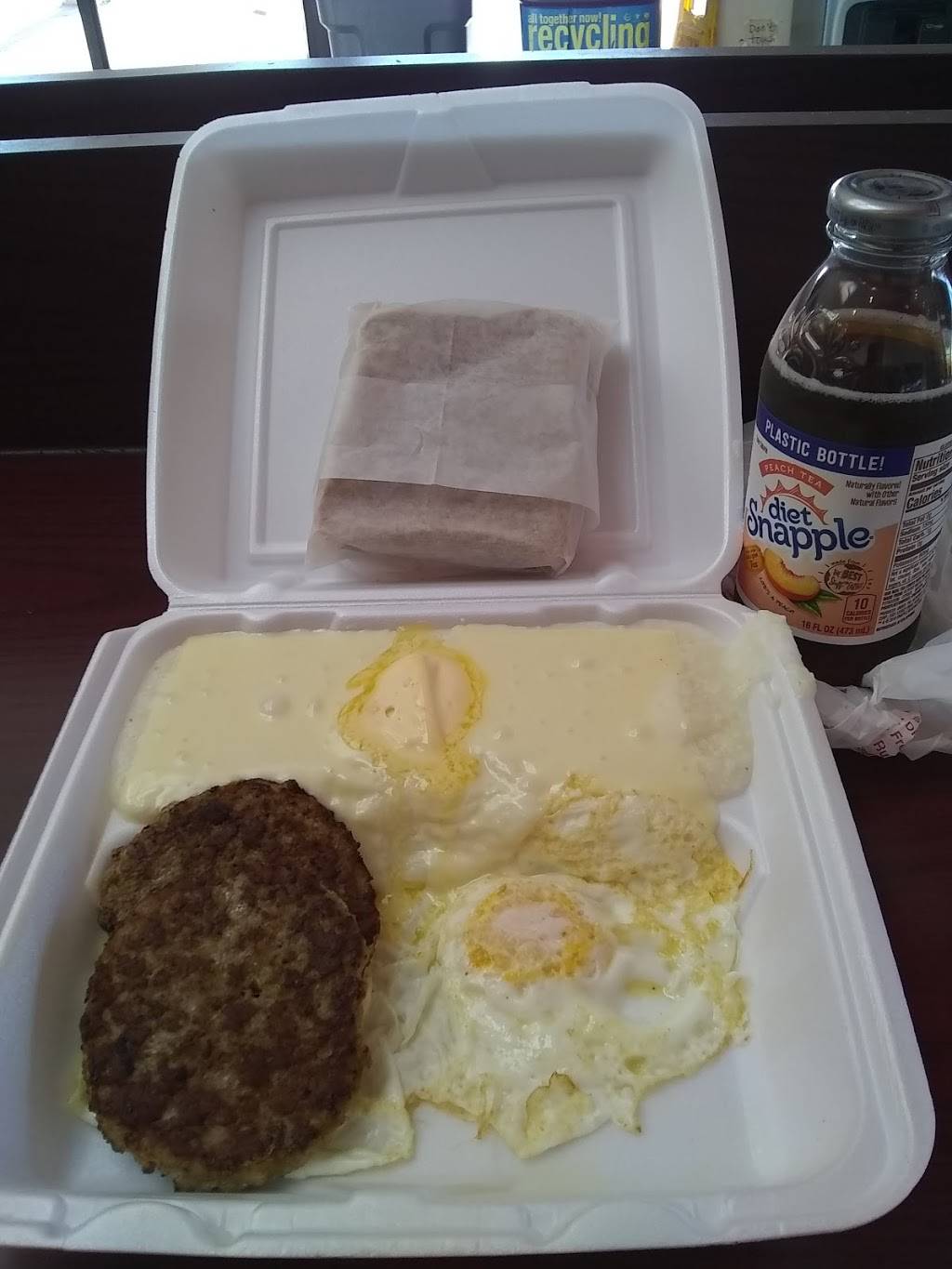 Express Breakfast And Deli | restaurant | 4240 N Broad St, Philadelphia, PA 19132, USA | 2154553868 OR +1 215-455-3868