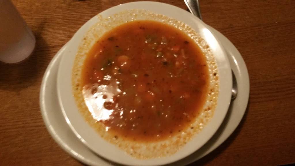 Roccos Family Restaurant | restaurant | 170 S Main St, New City, NY 10956, USA | 8456381375 OR +1 845-638-1375