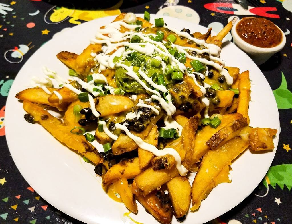 Saturn Cafe | restaurant | 145 Laurel St, Santa Cruz, CA 95060, USA | 8314298505 OR +1 831-429-8505