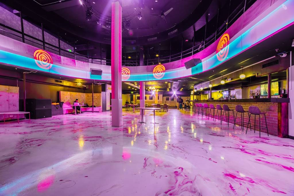 Main Stage | restaurant | 112 N 5th St, Richmond, VA 23219, USA | 8045255053 OR +1 804-525-5053