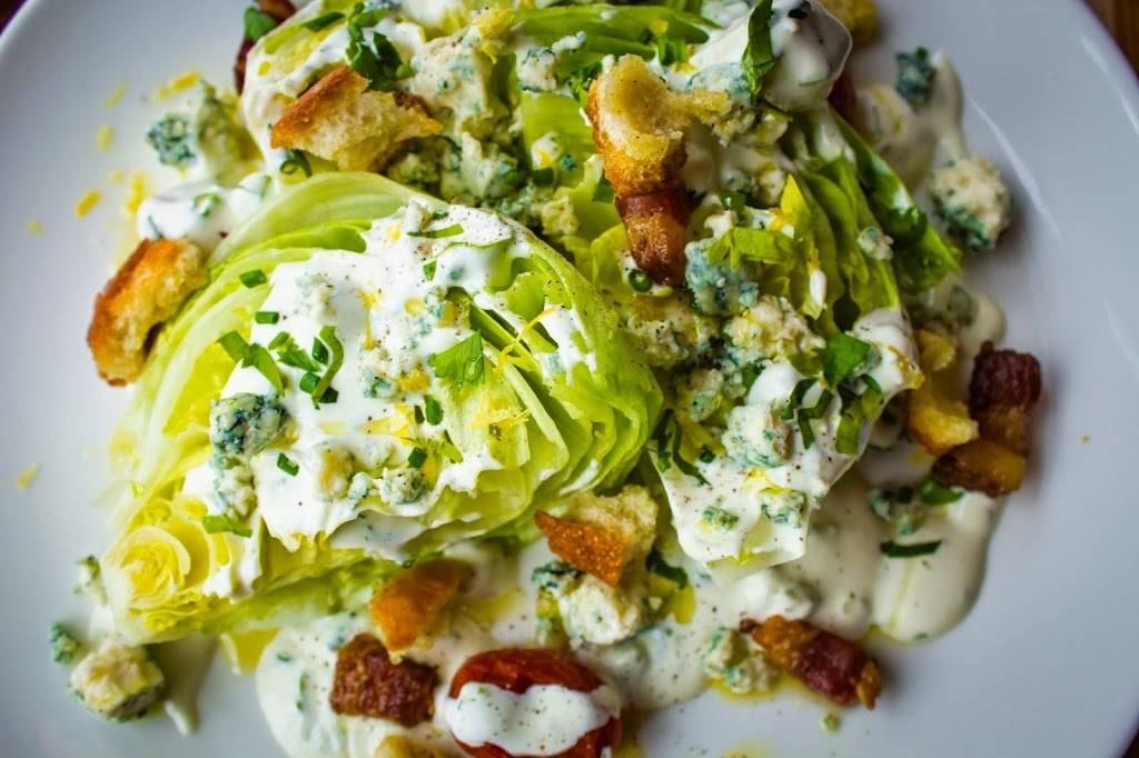 Rennick Meat Market | restaurant | 1104 Bridge St, Ashtabula, OH 44004, USA | 4409646328 OR +1 440-964-6328