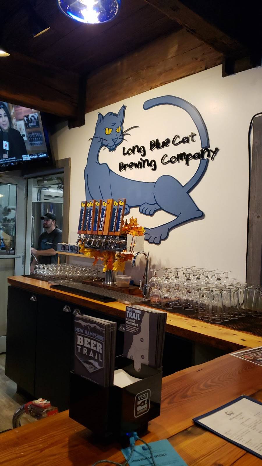 Long Blue Cat Brewing | restaurant | 298 Rockingham Rd, Londonderry, NH 03053, USA | 6038188068 OR +1 603-818-8068