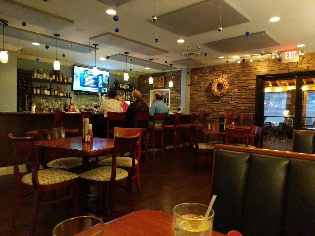 Bowens Landing | restaurant | 8681 SC-9, Inman, SC 29349, USA | 8645921300 OR +1 864-592-1300