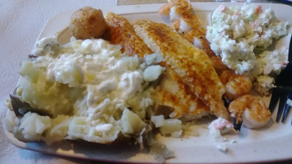 Captain Ds | restaurant | 1650 Highway 129 S, Cleveland, GA 30528, USA | 7063486960 OR +1 706-348-6960