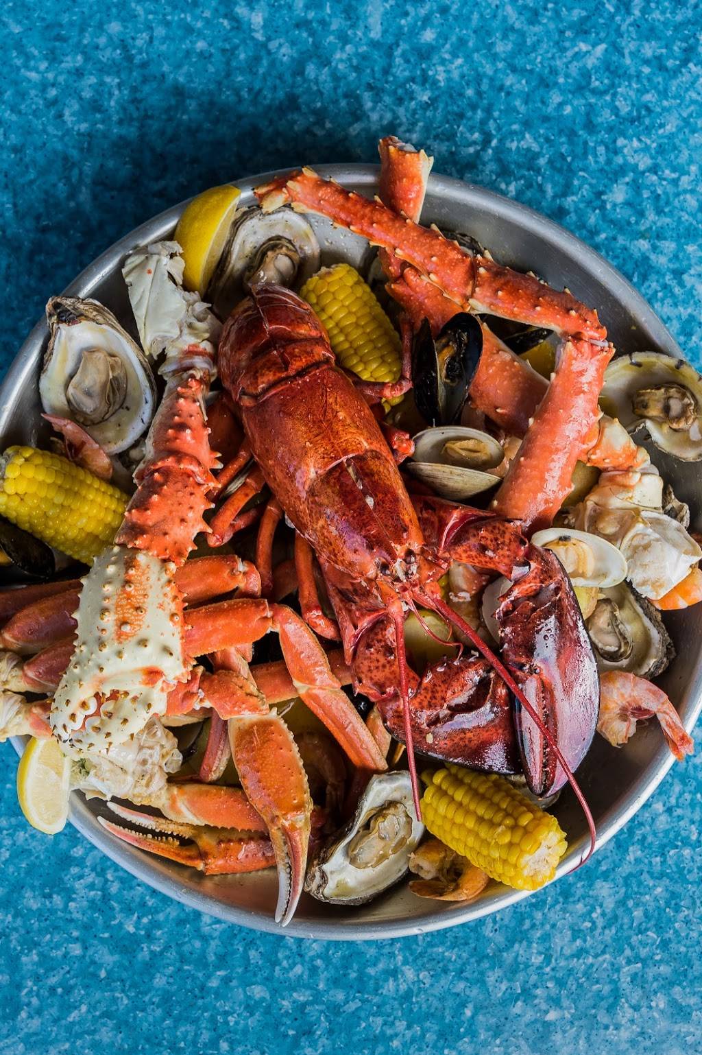 Poseidon Coastal Cuisine | restaurant | 38 Shelter Cove Ln #121, Hilton Head Island, SC 29928, USA | 8433413838 OR +1 843-341-3838