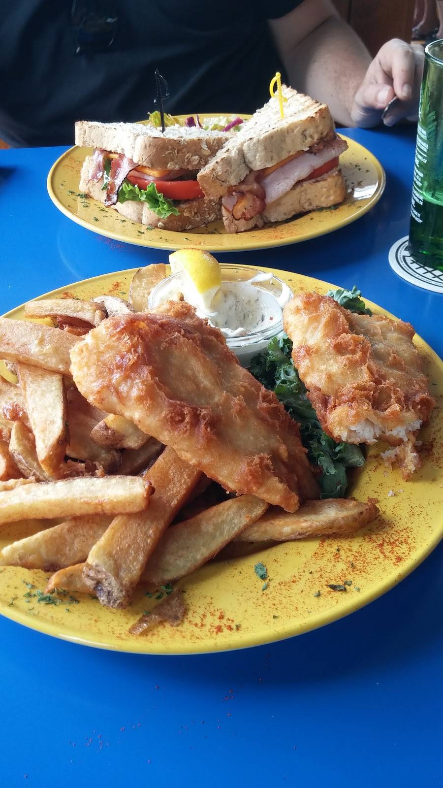 J-Dees Market Grill | restaurant | 109 King St, London, ON N6A 1C3, Canada | 5198588646 OR +1 519-858-8646