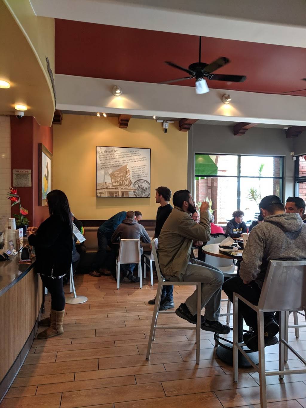 The Habit Burger Grill | meal takeaway | 1025 Broadbeck Dr, Newbury Park, CA 91320, USA | 8053759227 OR +1 805-375-9227