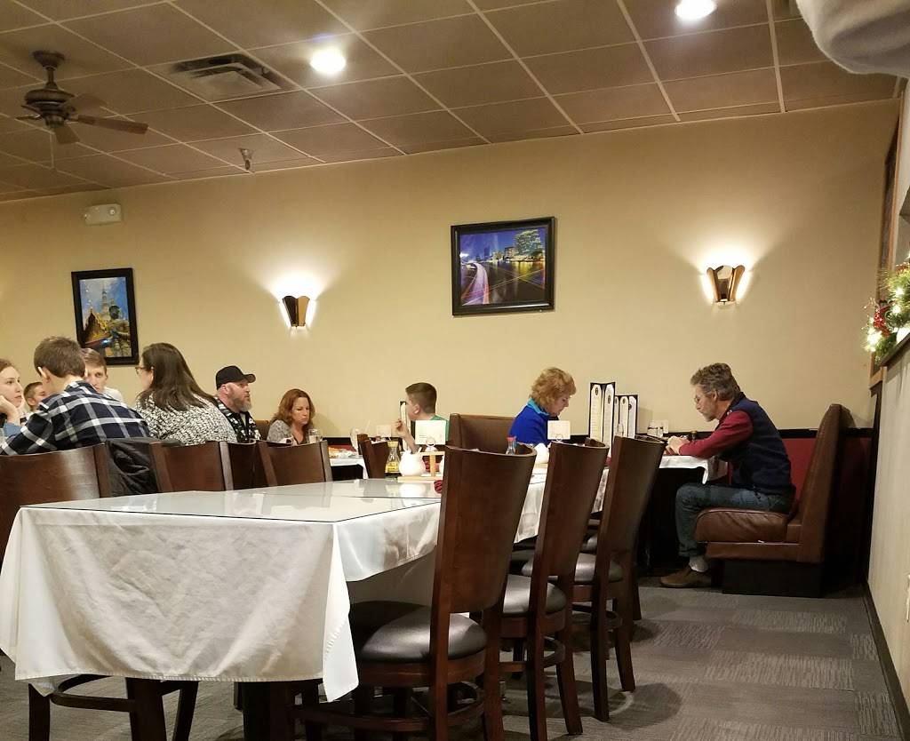 Eat Thai, Thai Eatery | restaurant | 1821 22nd St #103, West Des Moines, IA 50266, USA | 5154402075 OR +1 515-440-2075