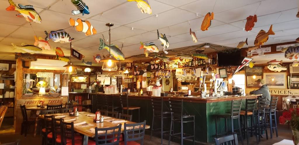 Ivoryton Tavern and Cafe | restaurant | 8 Summitt Street, Ivoryton, CT 06442, USA | 8607671449 OR +1 860-767-1449