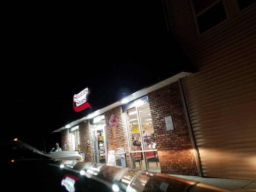 Stewarts Shops | cafe | 123 S Pawling St, Hagaman, NY 12086, USA | 5188429778 OR +1 518-842-9778
