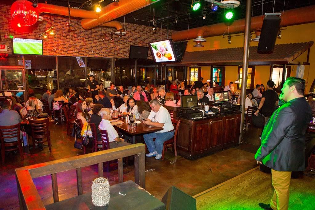 Latinos Restaurante | bakery | 1754 W Hillsboro Blvd, Deerfield Beach, FL 33442, USA | 9544287411 OR +1 954-428-7411