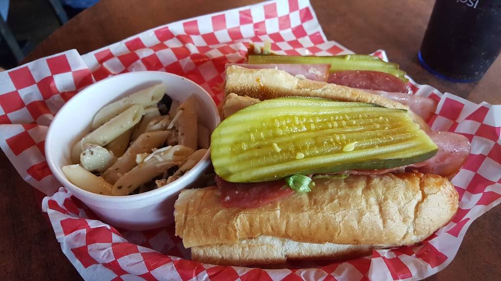 Sparks Firehouse Deli | restaurant | 621 5th St SW, Puyallup, WA 98371, USA | 2538403354 OR +1 253-840-3354