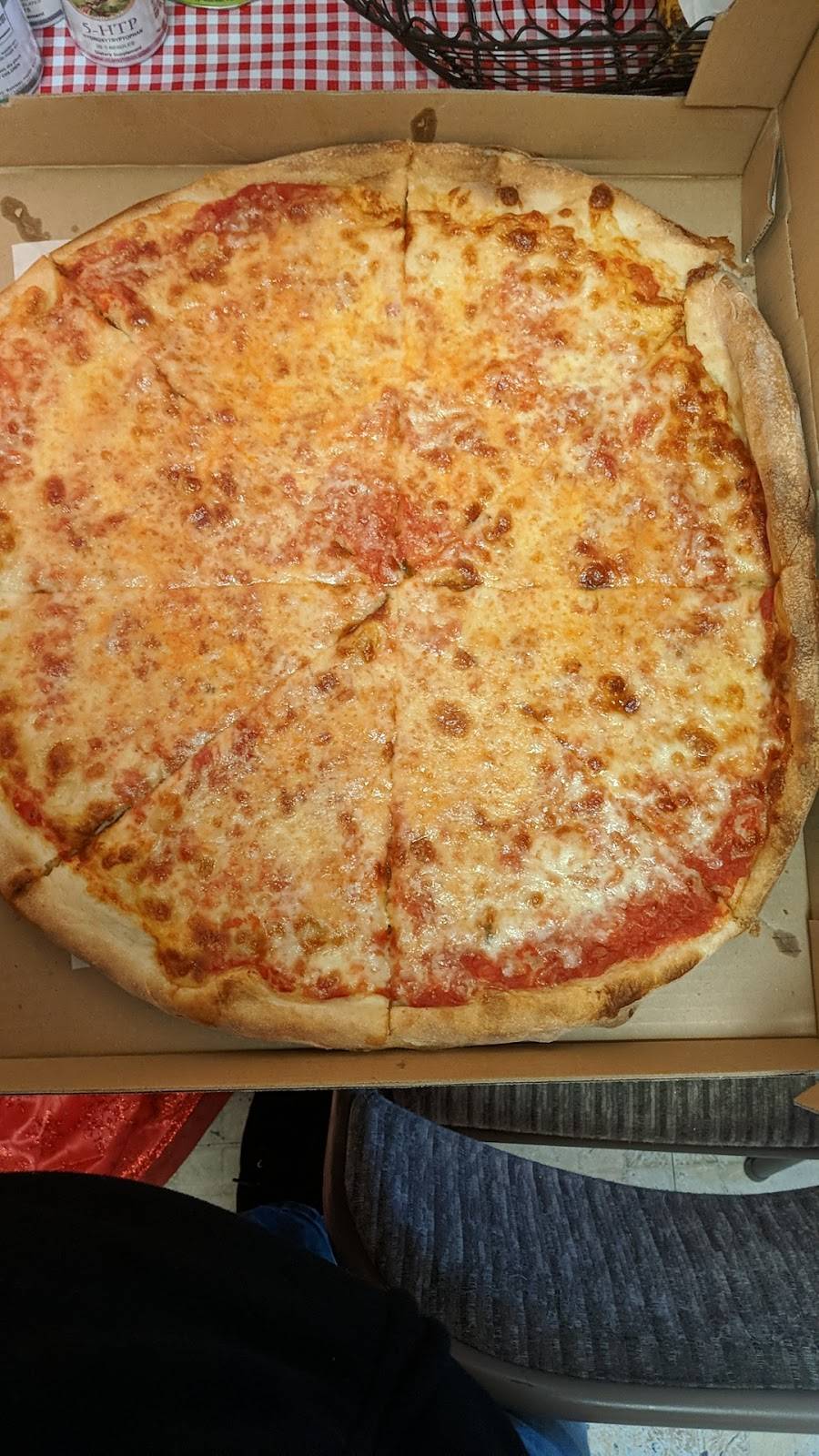 Alex Pizza | restaurant | 194 W Old Country Rd, Hicksville, NY 11801, USA | 5169328489 OR +1 516-932-8489