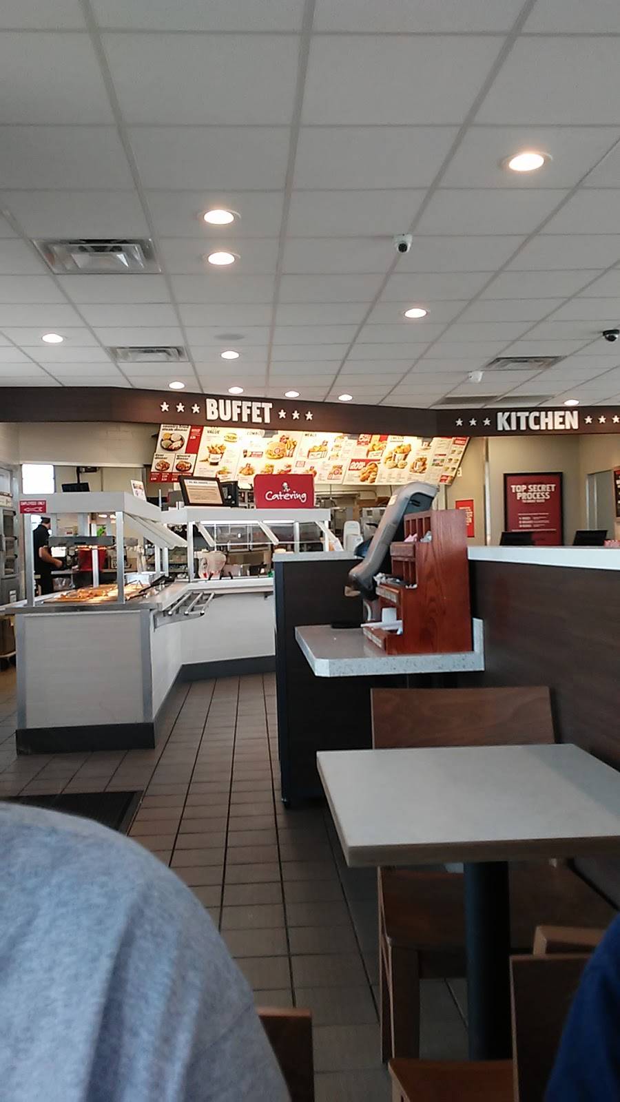 KFC | restaurant | 1251 E Ash St, Piqua, OH 45356, USA | 9377788266 OR +1 937-778-8266