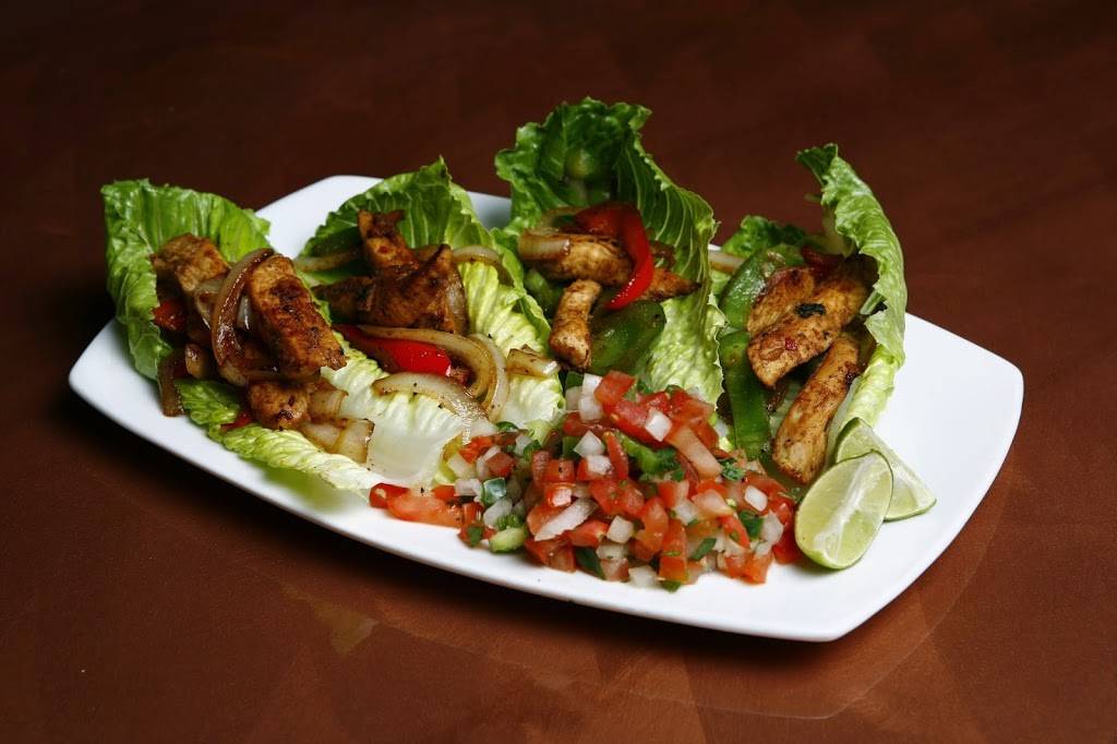 Lakeside Bar and Grill | restaurant | 9980 W Happy Valley Rd, Peoria, AZ 85383, USA | 6235661470 OR +1 623-566-1470