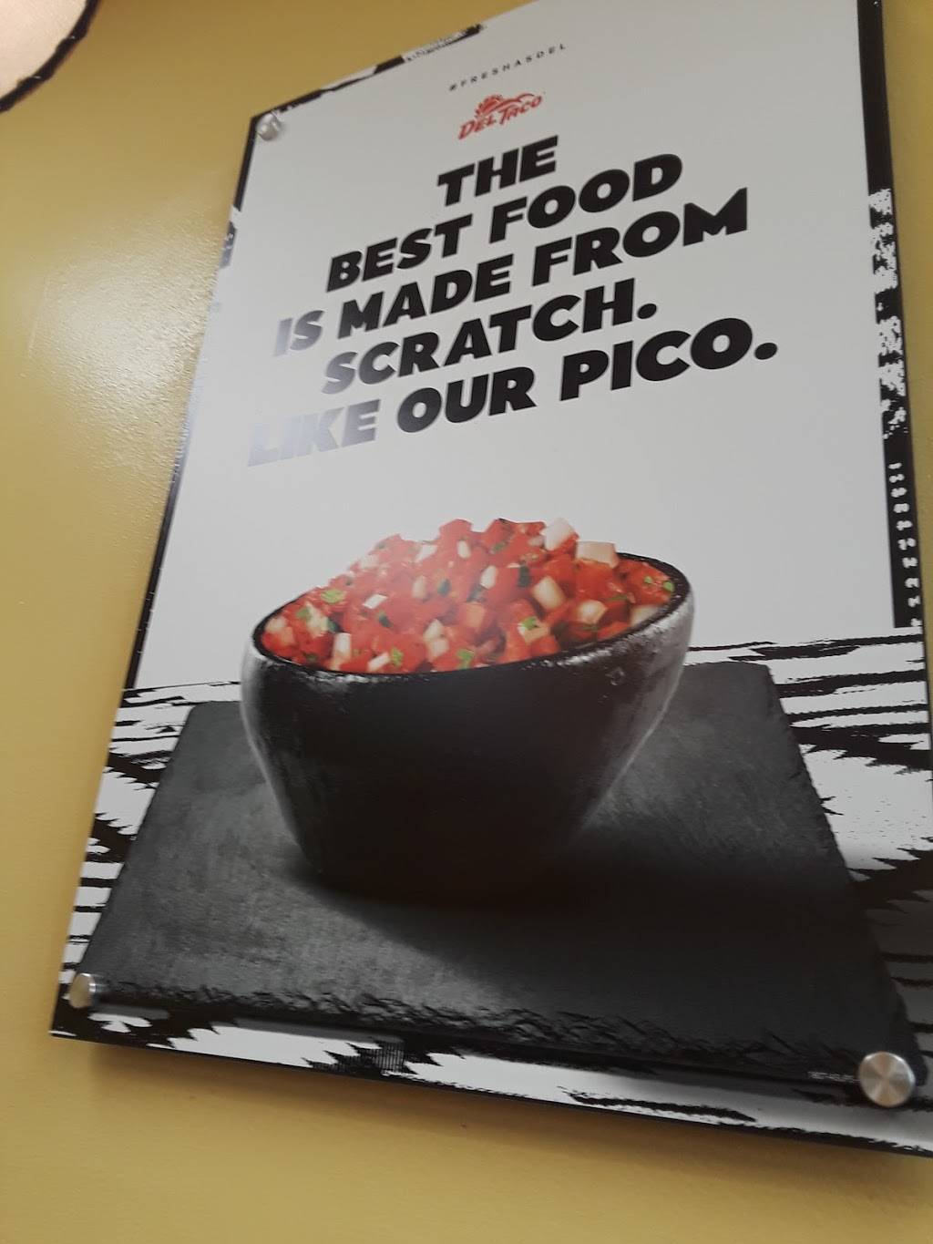 Del Taco | meal takeaway | 10494 Magnolia Ave, Riverside, CA 92505, USA | 9517850533 OR +1 951-785-0533