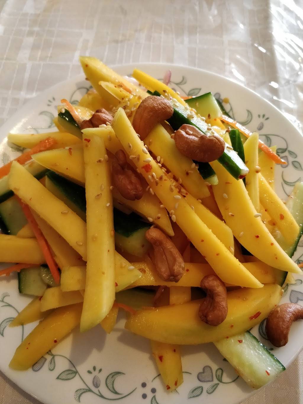 Tropical Thai Cuisine | restaurant | 993 1/2, Kingston Rd, Toronto, ON M4E 1T3, Canada | 4166997210 OR +1 416-699-7210