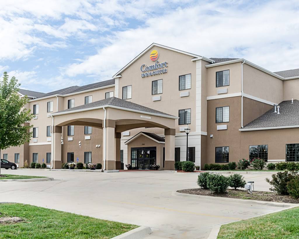 Comfort Inn & Suites Lawrence - University Area | restaurant | 151 McDonald Dr, Lawrence, KS 66044, USA | 7853307241 OR +1 785-330-7241