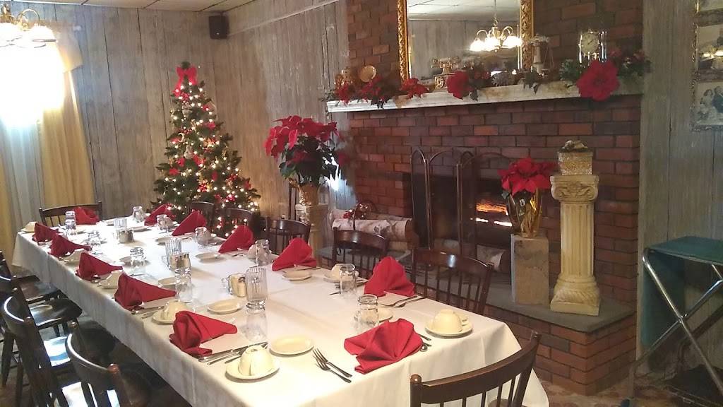 Marinos Restaurant | restaurant | 12 Pinewoods Rd, Torrington, CT 06790, USA | 8604826864 OR +1 860-482-6864