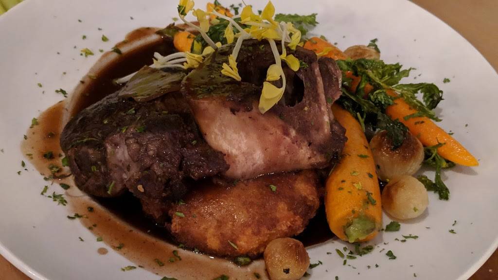 The Griffon House | restaurant | 810 Center St, Lewiston, NY 14092, USA | 7164057291 OR +1 716-405-7291