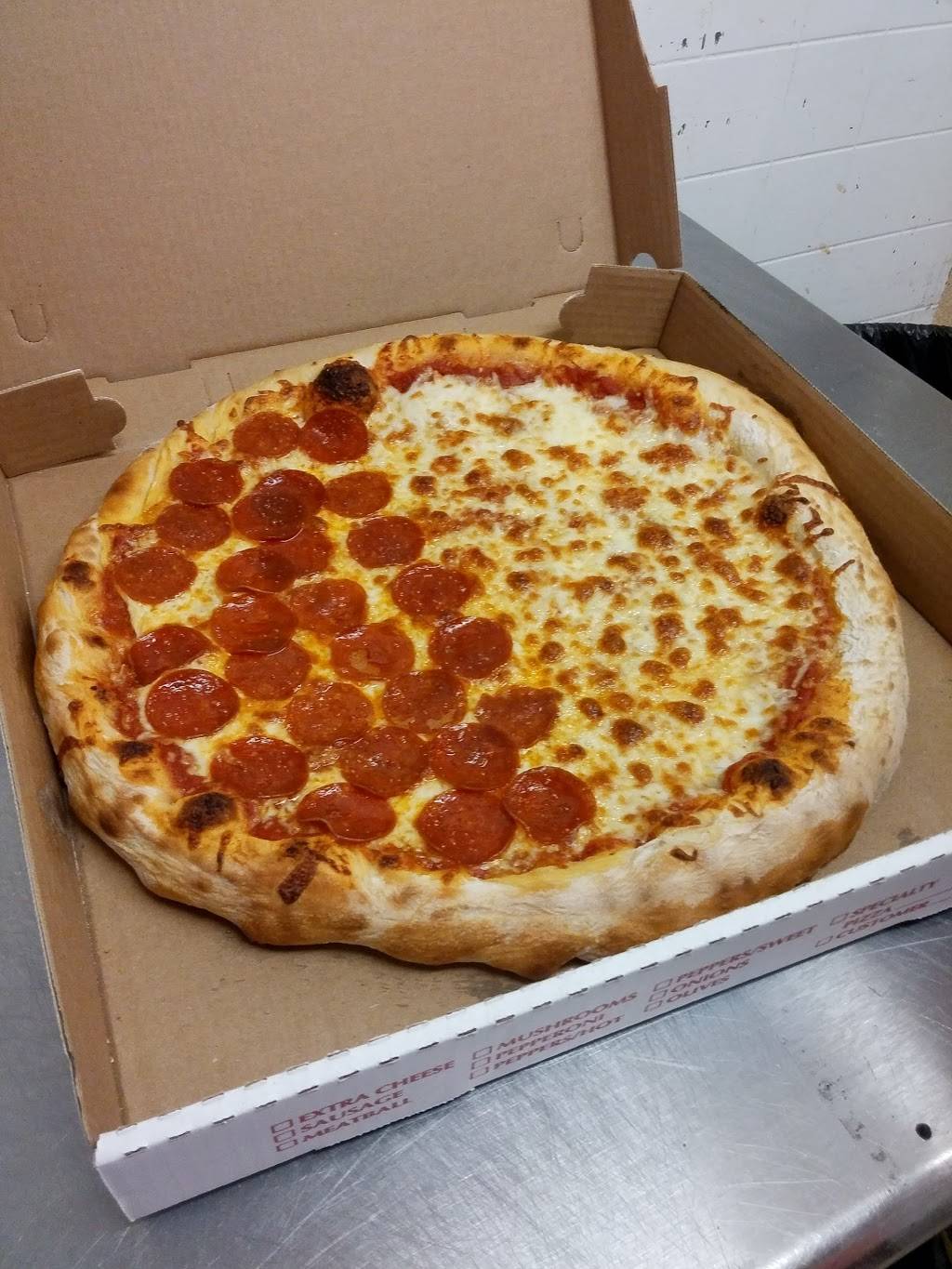 Brandanis Pizza | restaurant | 2595 W Henrietta Rd, Rochester, NY 14623, USA | 5852727180 OR +1 585-272-7180