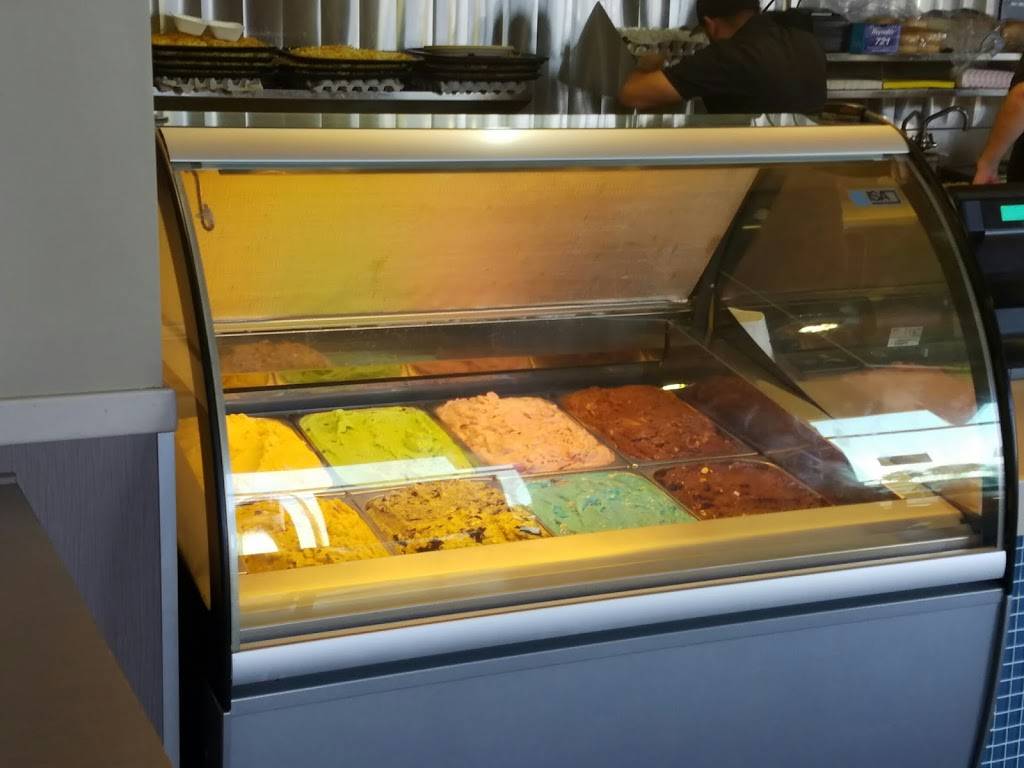 Primo Burgers | restaurant | 3427 Slauson Ave, Maywood, CA 90270, USA | 3235883853 OR +1 323-588-3853