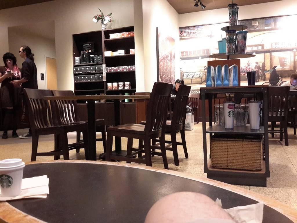 Starbucks | cafe | 6280 20th St Suite A, Vero Beach, FL 32966, USA | 7722997407 OR +1 772-299-7407