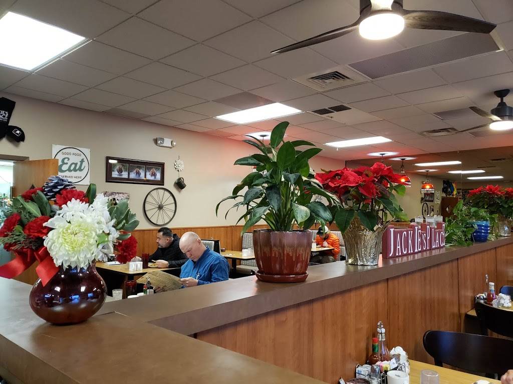 Jackies Place Restaurant | restaurant | 2636 Spenard Rd, Anchorage, AK 99503, USA | 9072743211 OR +1 907-274-3211