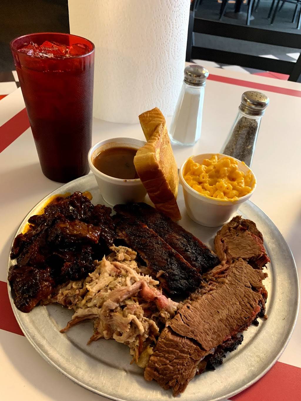 Jazzy Johns BBQ | restaurant | 512 NE 81st St j, Vancouver, WA 98665, USA | 3608315906 OR +1 360-831-5906