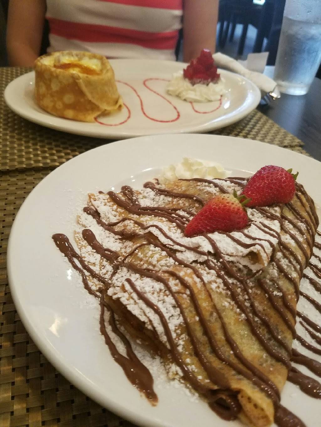 Les Crepes | restaurant | 9200 Stony Point Pkwy #152, Richmond, VA 23235, USA | 8044953650 OR +1 804-495-3650
