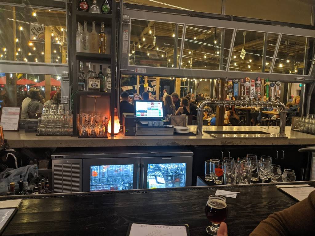 Flatbread co | restaurant | 1720 Greenville Ave, Dallas, TX 75206, USA | 9729183999 OR +1 972-918-3999