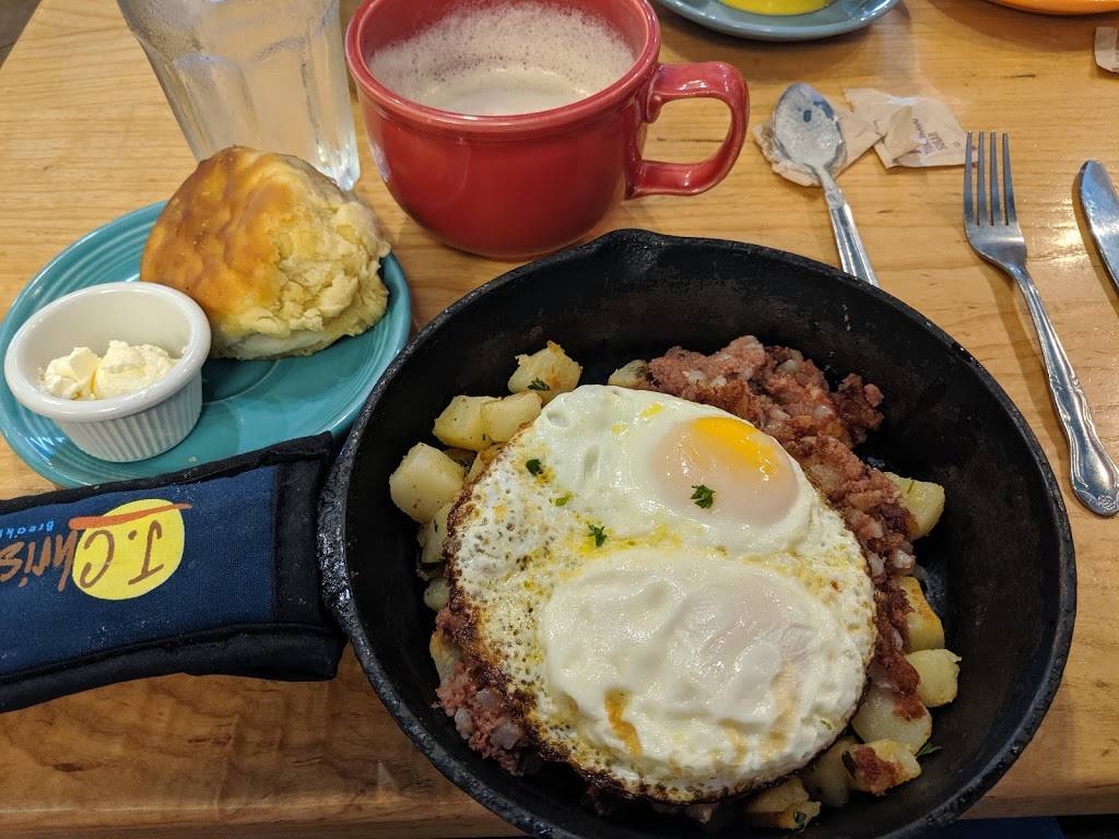 J Christophers East Lake | restaurant | 2100 Roswell Rd STE 2116, Marietta, GA 30062, USA | 7706272499 OR +1 770-627-2499