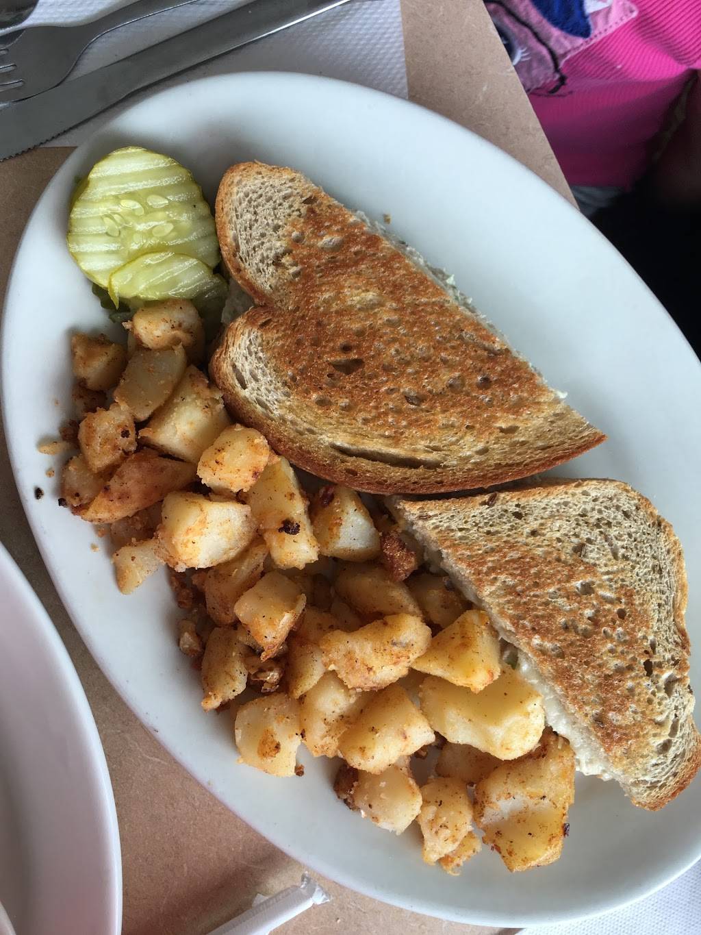 Teds Luncheonette | restaurant | 1201 Clearwater Largo Rd N, Largo, FL 33770, USA | 7275842565 OR +1 727-584-2565