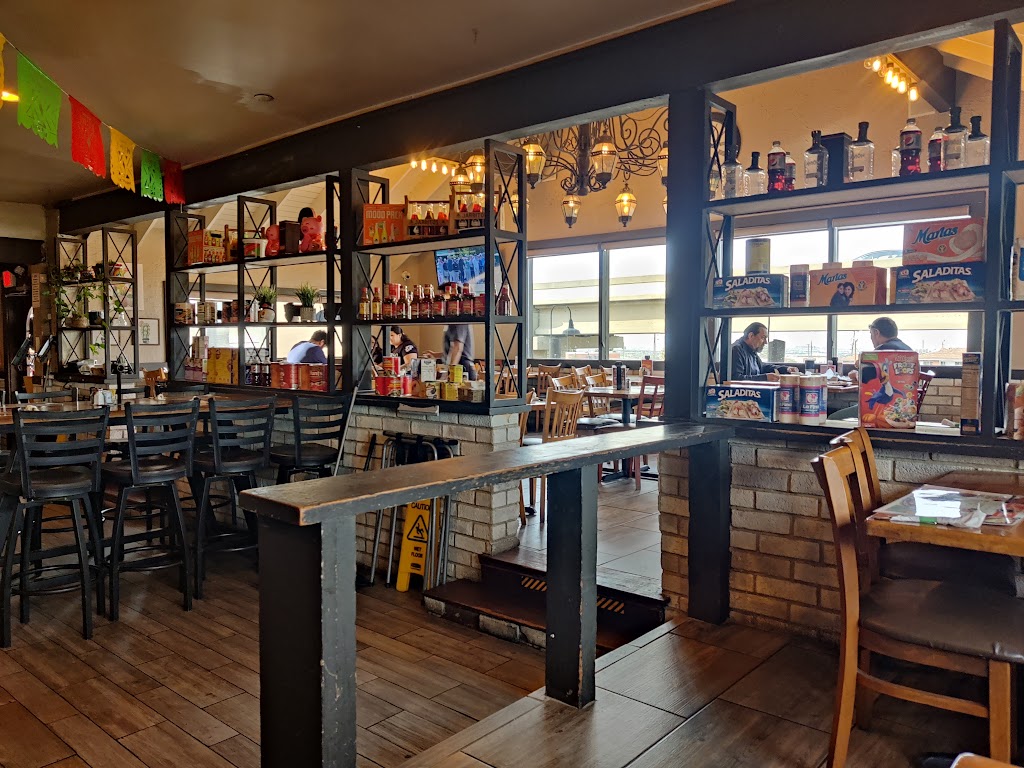 Carnitas Querétaro Mexican Restaurant | restaurant | 9077 Gateway Blvd W, El Paso, TX 79925, USA | 9156339877 OR +1 915-633-9877