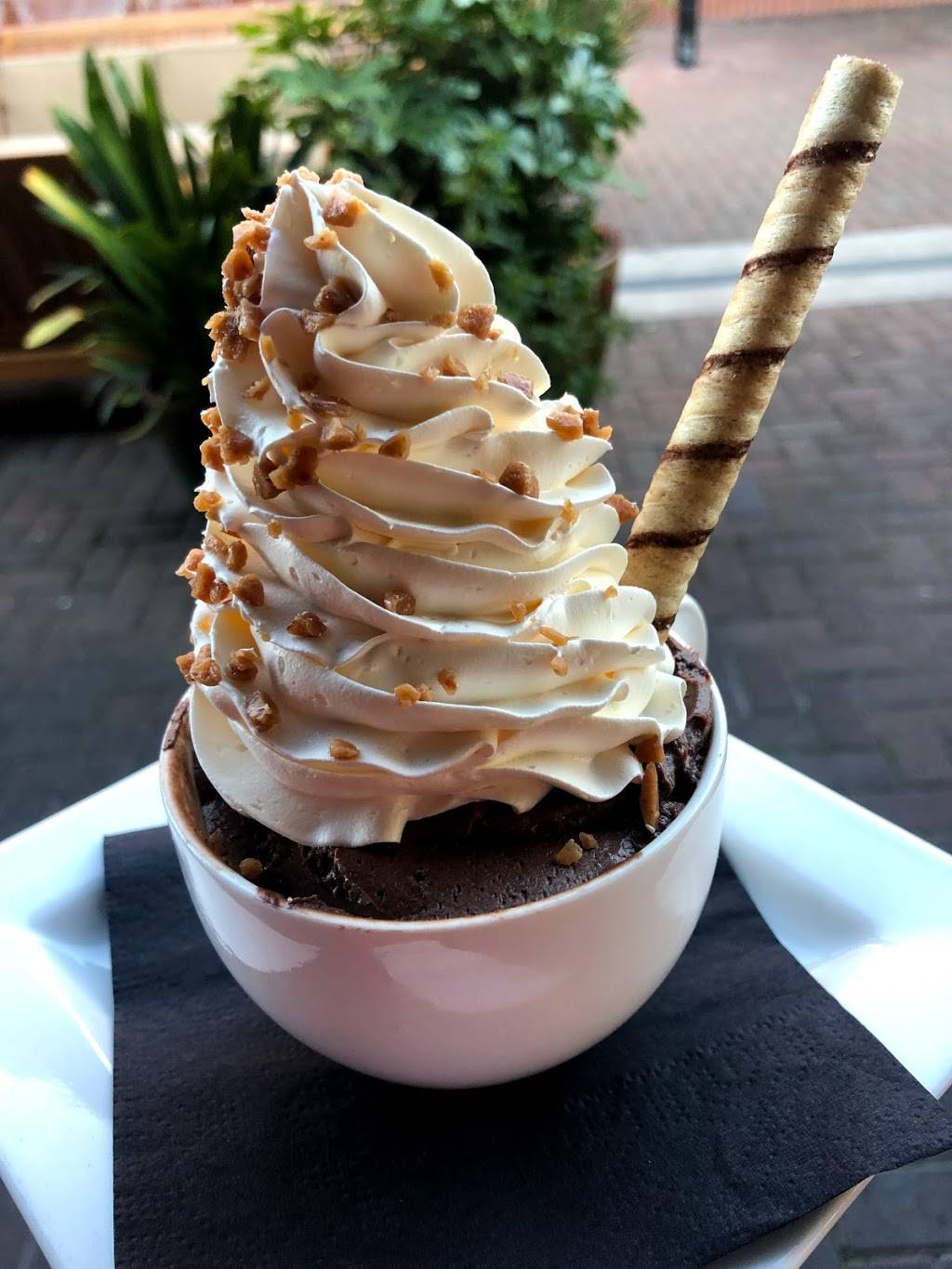 Midgleys Public House | restaurant | 296 Lincoln Center, Stockton, CA 95207, USA | 2094747700 OR +1 209-474-7700