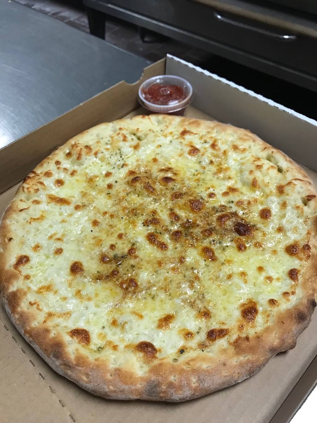 Pizza Man | restaurant | 22410 Norwalk Blvd, Hawaiian Gardens, CA 90716, USA | 5624932886 OR +1 562-493-2886