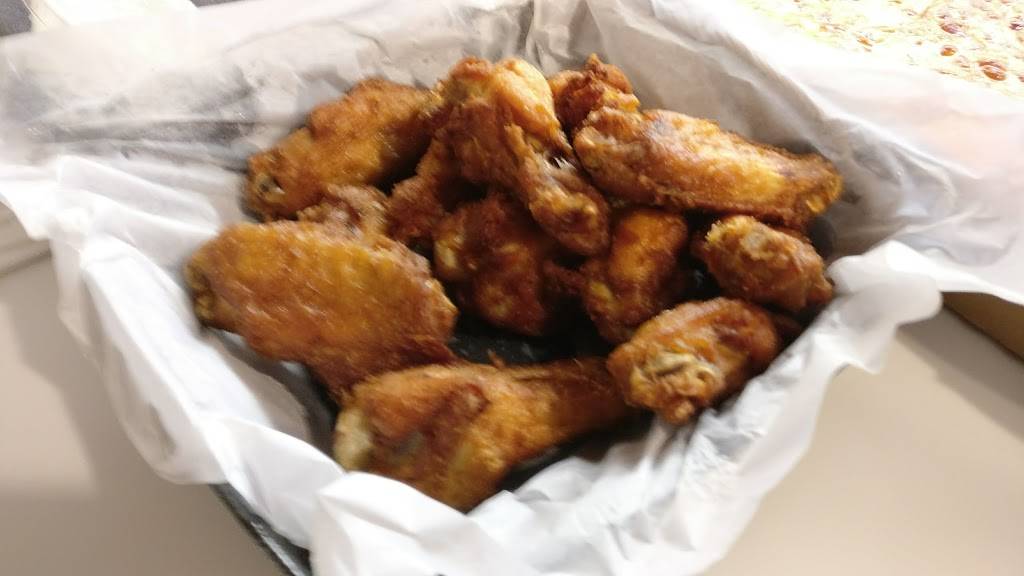 Pizza Parlor | restaurant | 13425 University Blvd, Sugar Land, TX 77479, USA | 8329399445 OR +1 832-939-9445