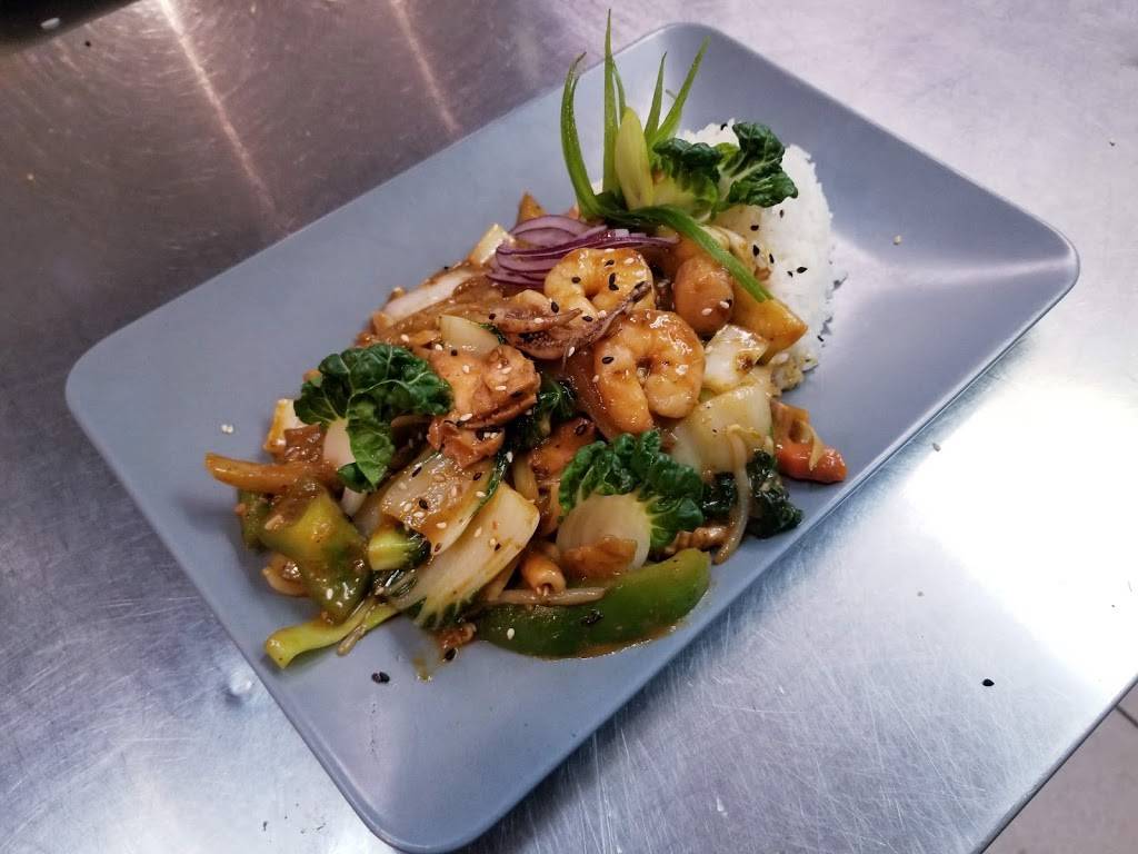 LEurasie Resto | restaurant | 6025 Chemin de Saint-Élie, Sherbrooke, QC J1R 0L6, Canada | 8197915626 OR +1 819-791-5626