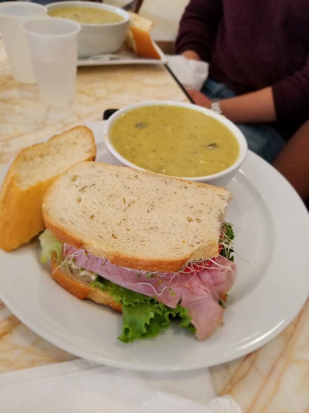 Cafe Magazzino | cafe | 3917 W Riverside Dr, Burbank, CA 91505, USA | 8189537220 OR +1 818-953-7220