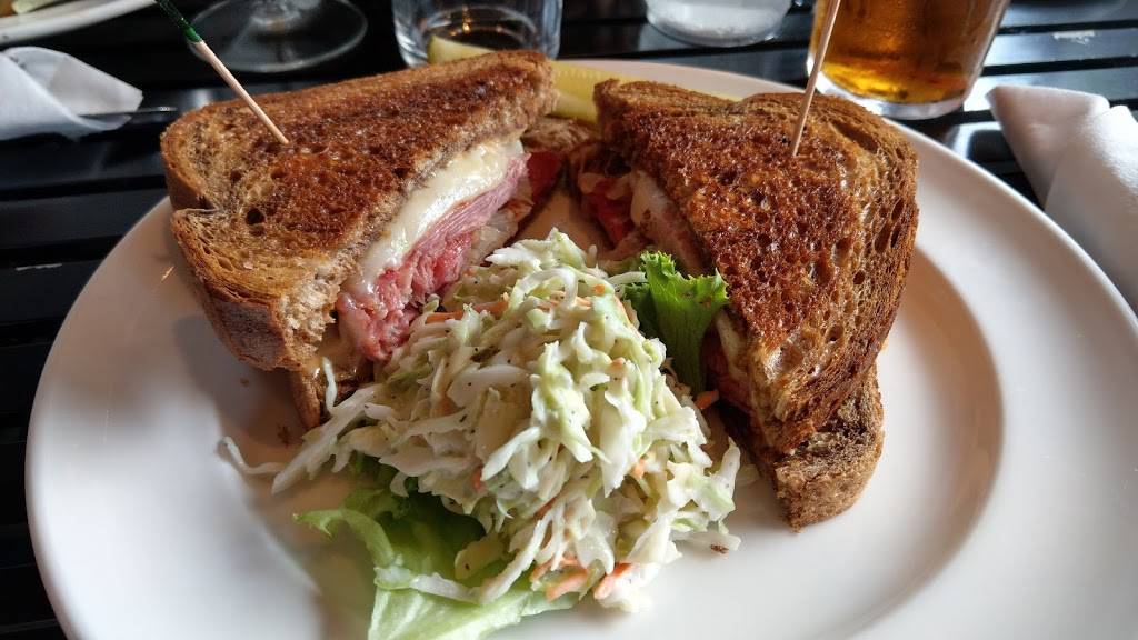 Buckleys Tavern | restaurant | 5812 Kennett Pike, Wilmington, DE 19807, USA | 3026569776 OR +1 302-656-9776