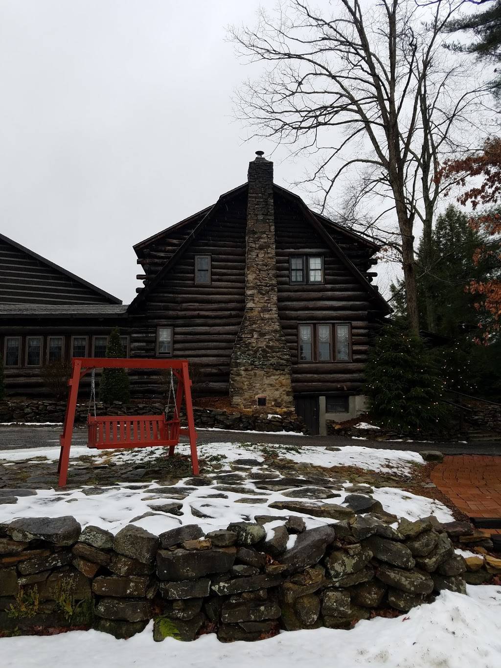 Gateway Lodge | restaurant | 14870 PA-36, Cooksburg, PA 16217, USA | 8147448017 OR +1 814-744-8017