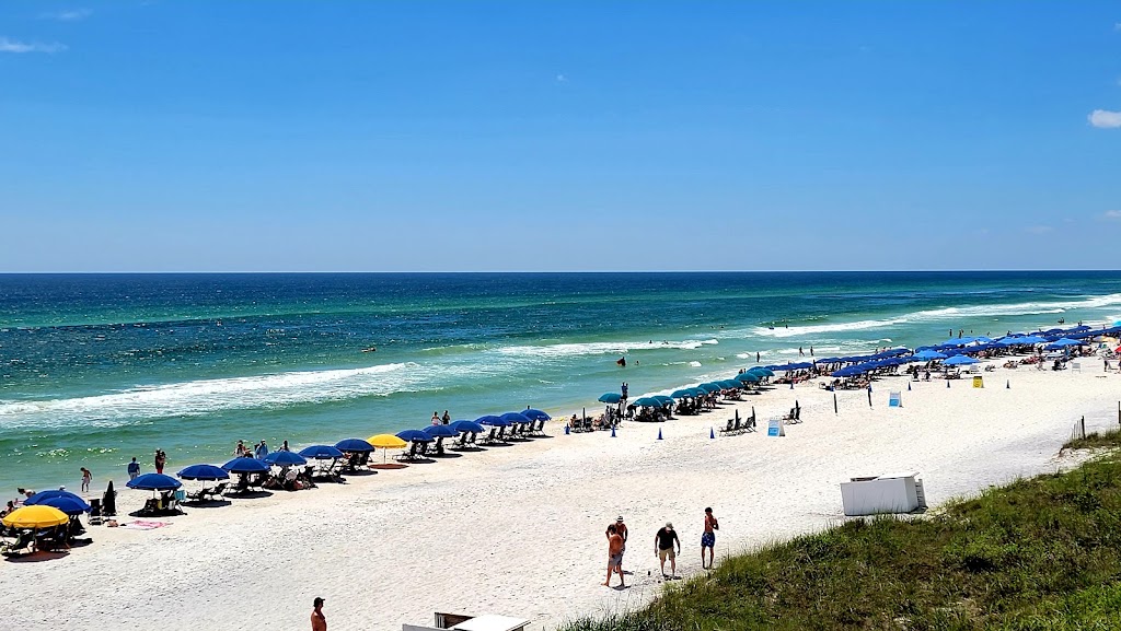 Crabby Steves Highpointe | restaurant | 10254 E County Hwy 30A, Rosemary Beach, FL 32461, USA | 8502310999 OR +1 850-231-0999