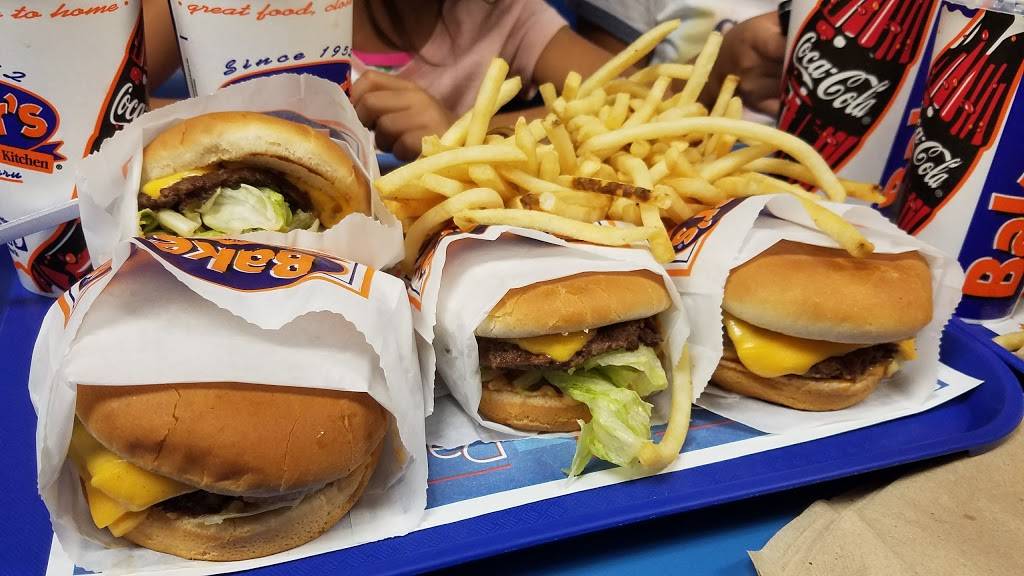 Bakers Drive-Thru | restaurant | 529 Beaumont Ave, Beaumont, CA 92223, USA | 9098845233 OR +1 909-884-5233